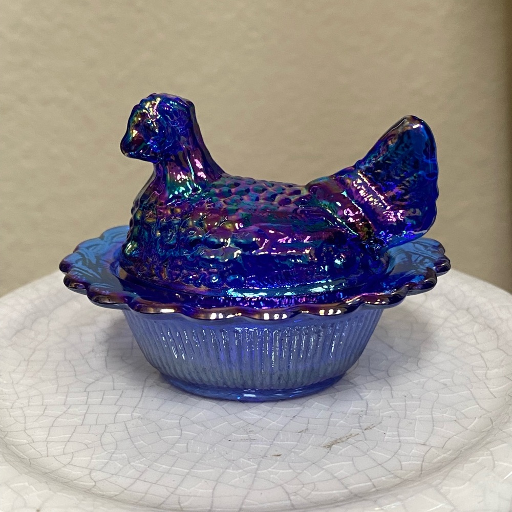 Mosser mini Blue Carnival Glass Hen on Nest